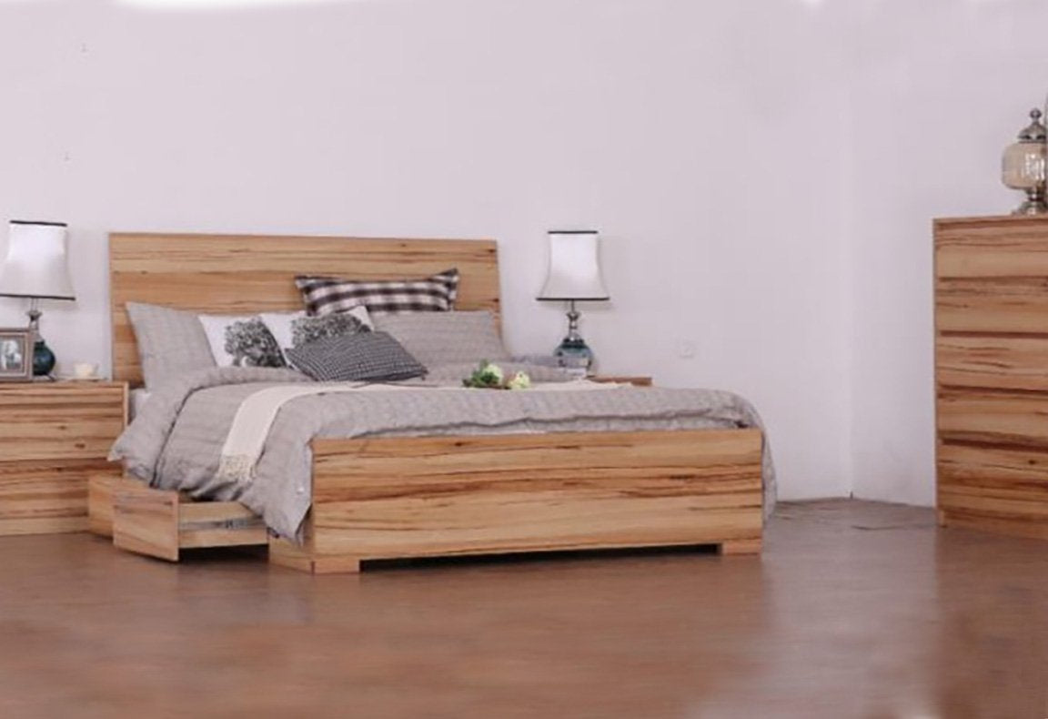 Ashley 4pce King bedroom suite