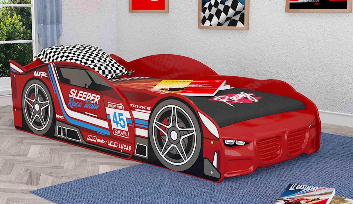 Adjustable racing car bed