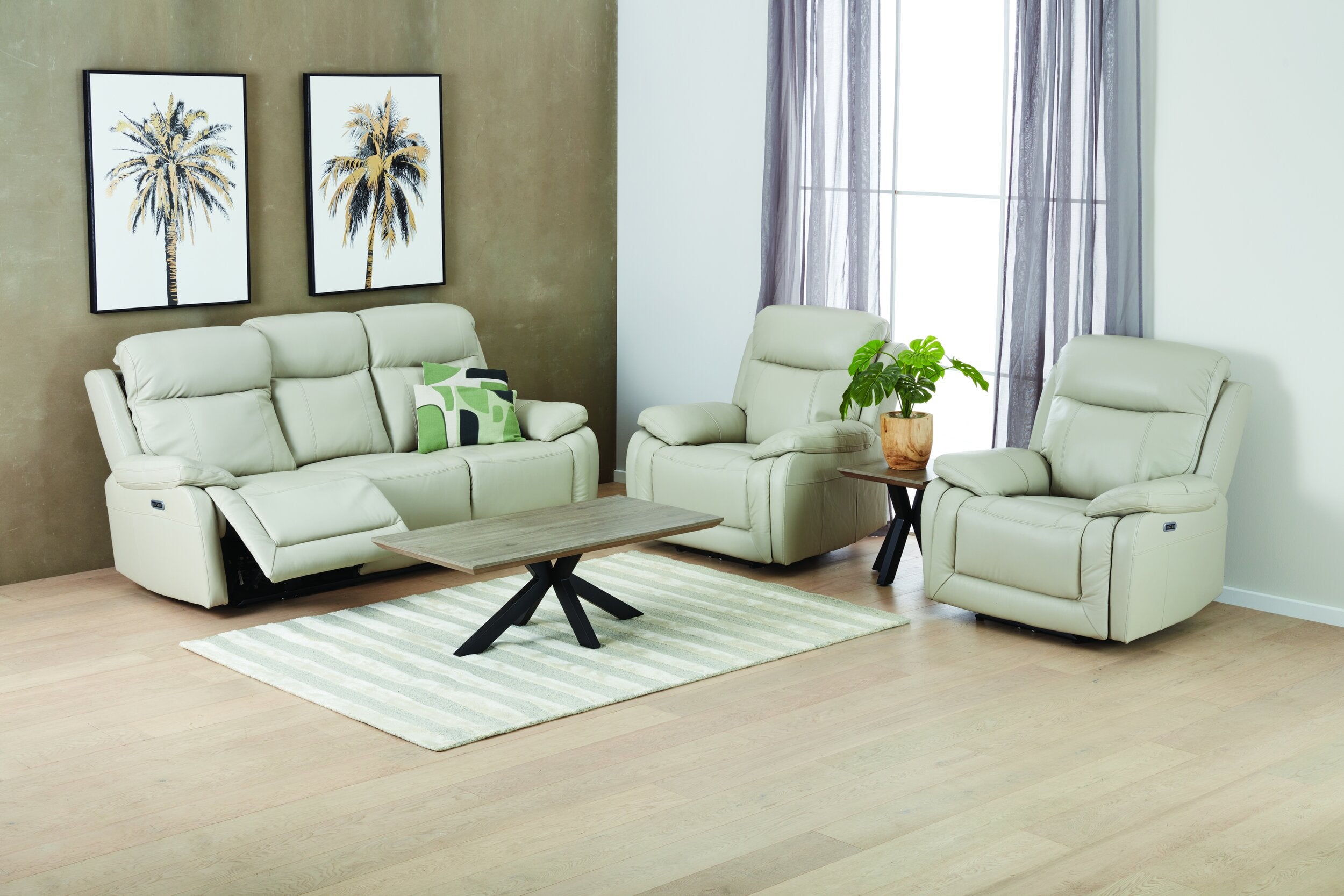 Elaine recliner suite