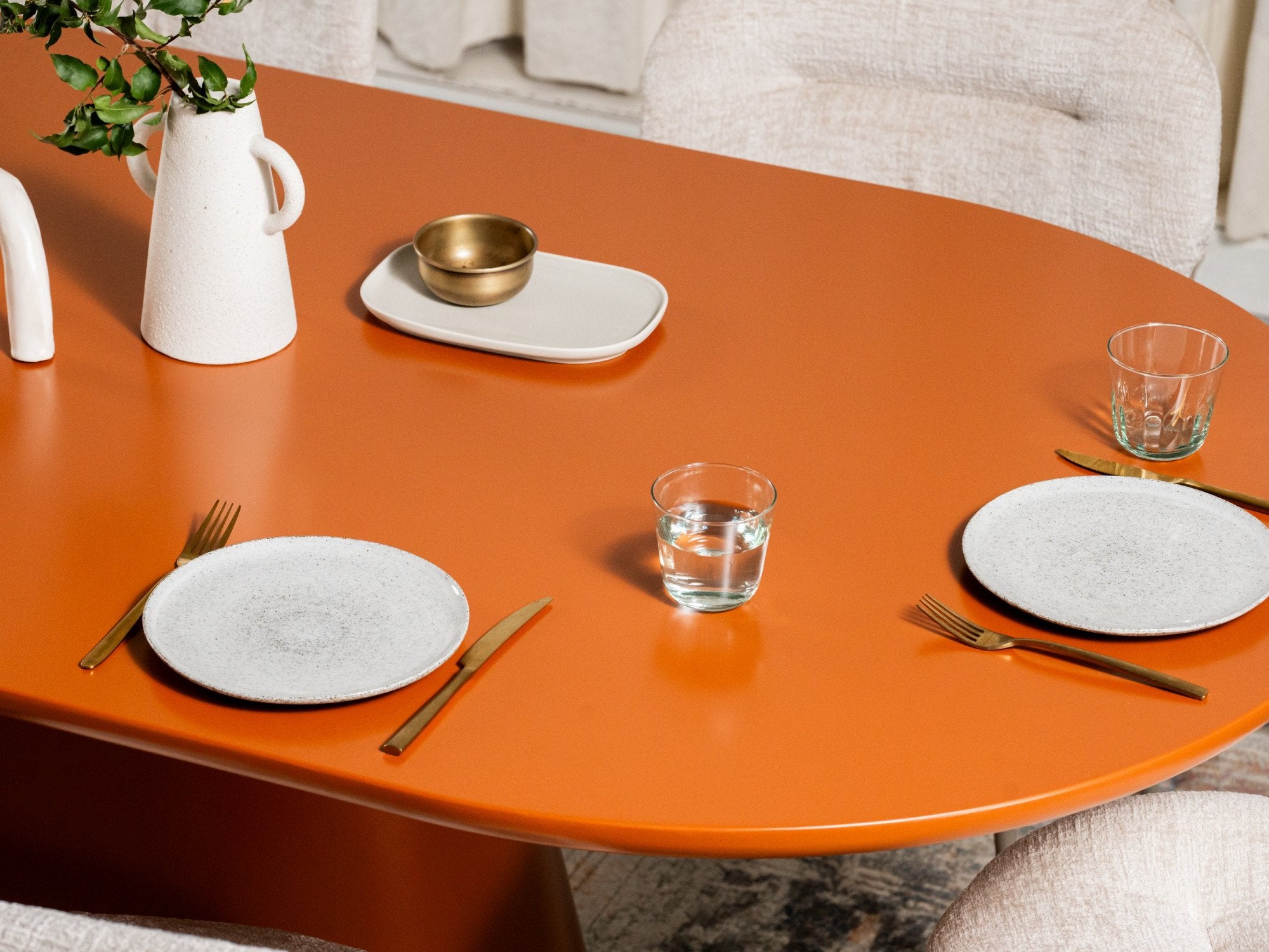 Valetina Citrus dining table