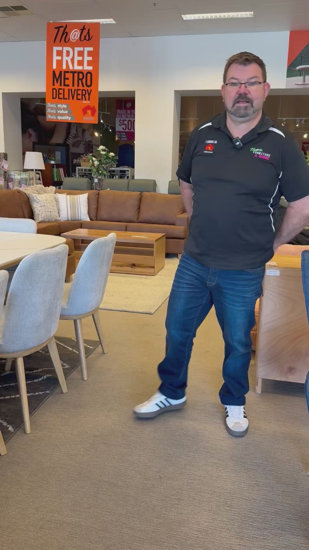 Load video: Chloe 2200 ceramic table
