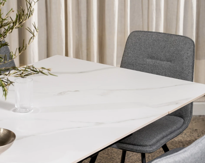 Newcastle extension dining table Snow White